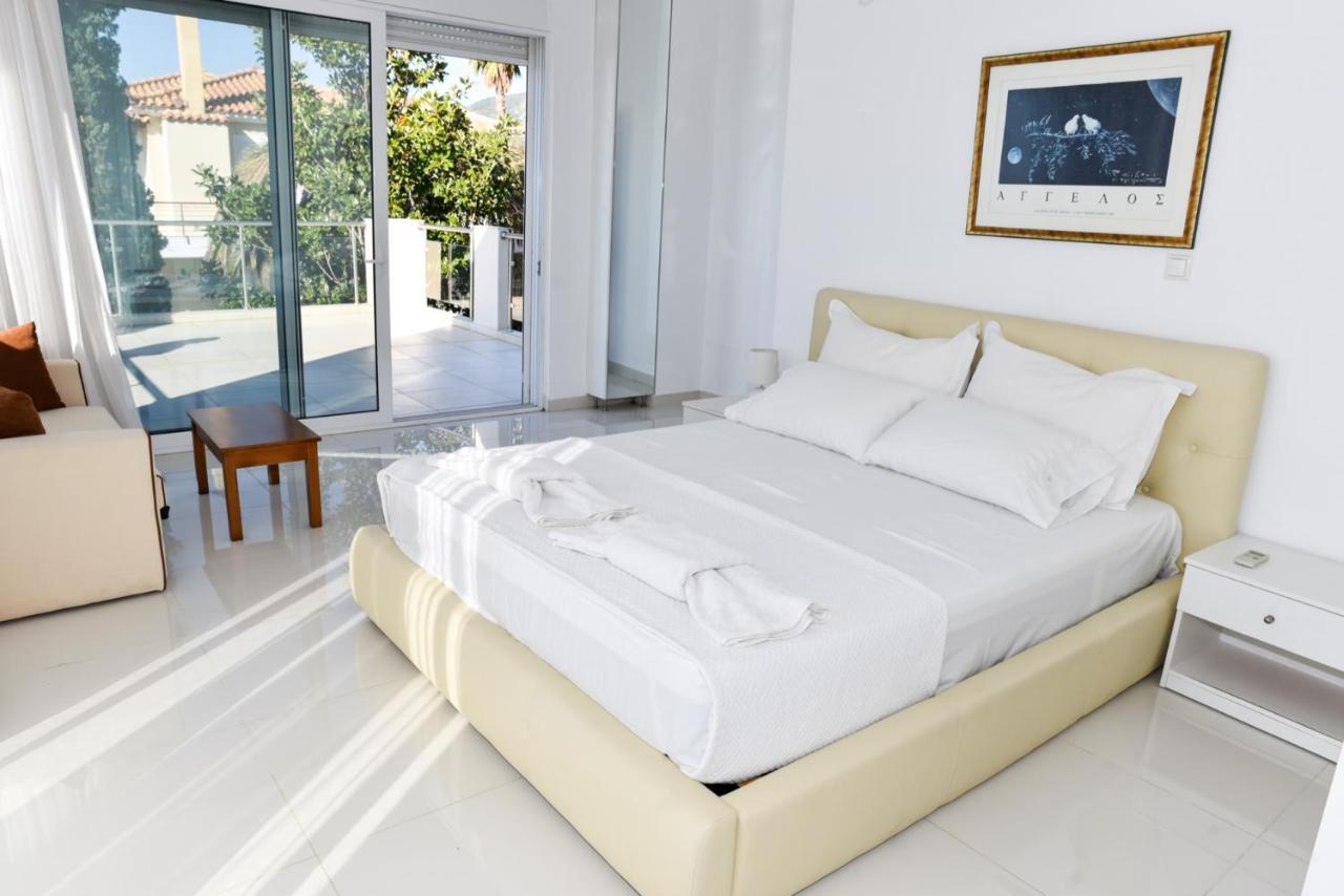Verga Villas Resort カラマタ エクステリア 写真