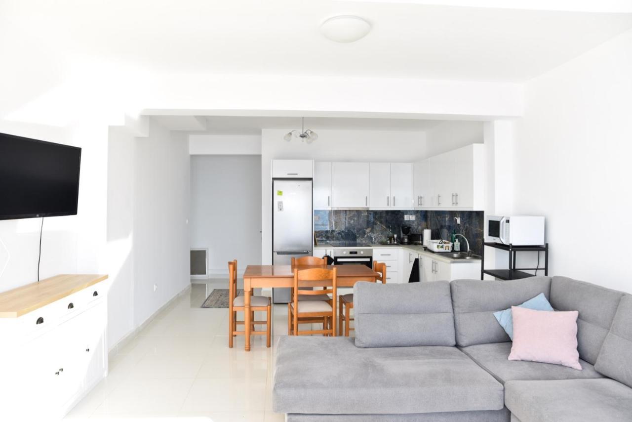 Verga Villas Resort カラマタ エクステリア 写真