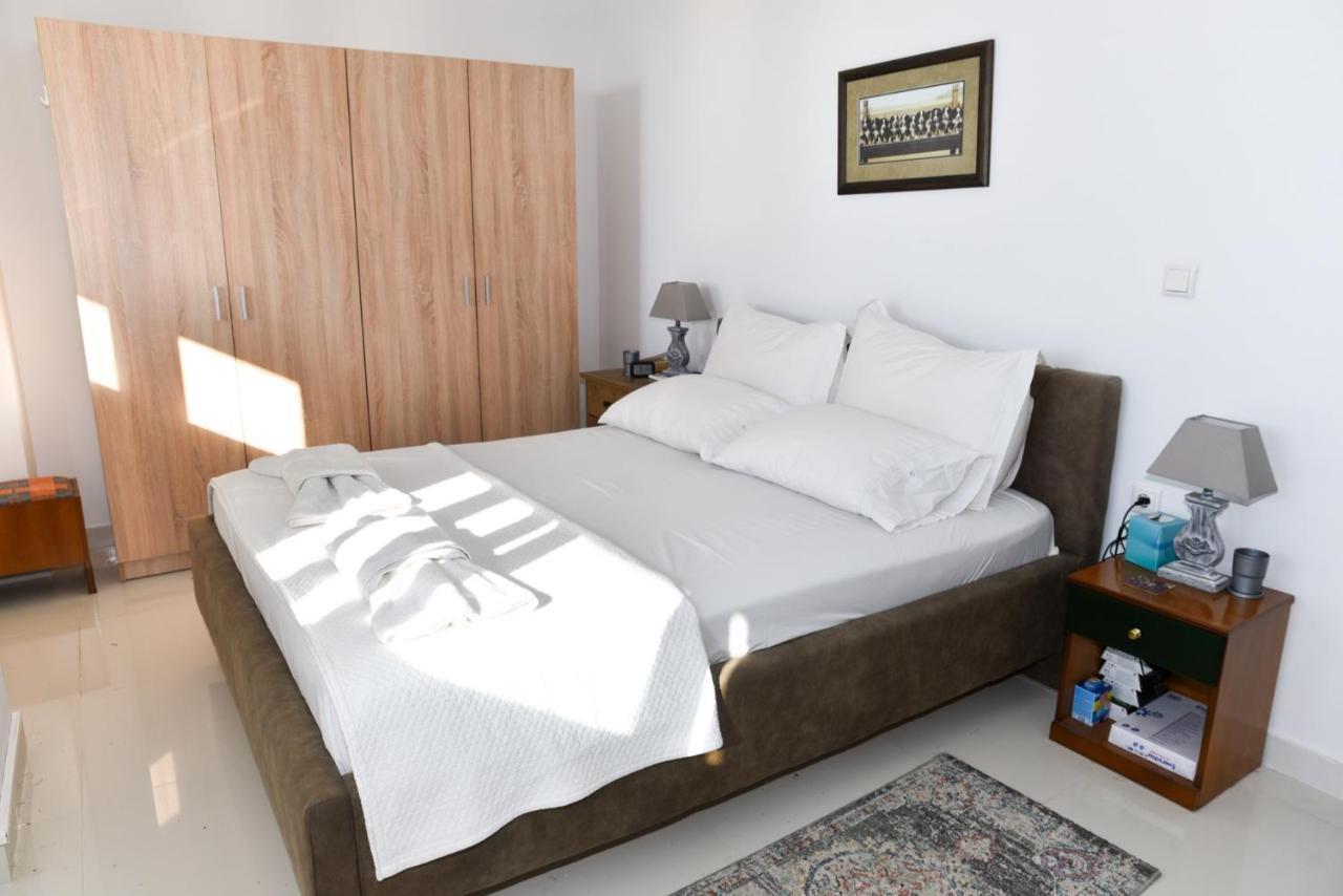 Verga Villas Resort カラマタ エクステリア 写真