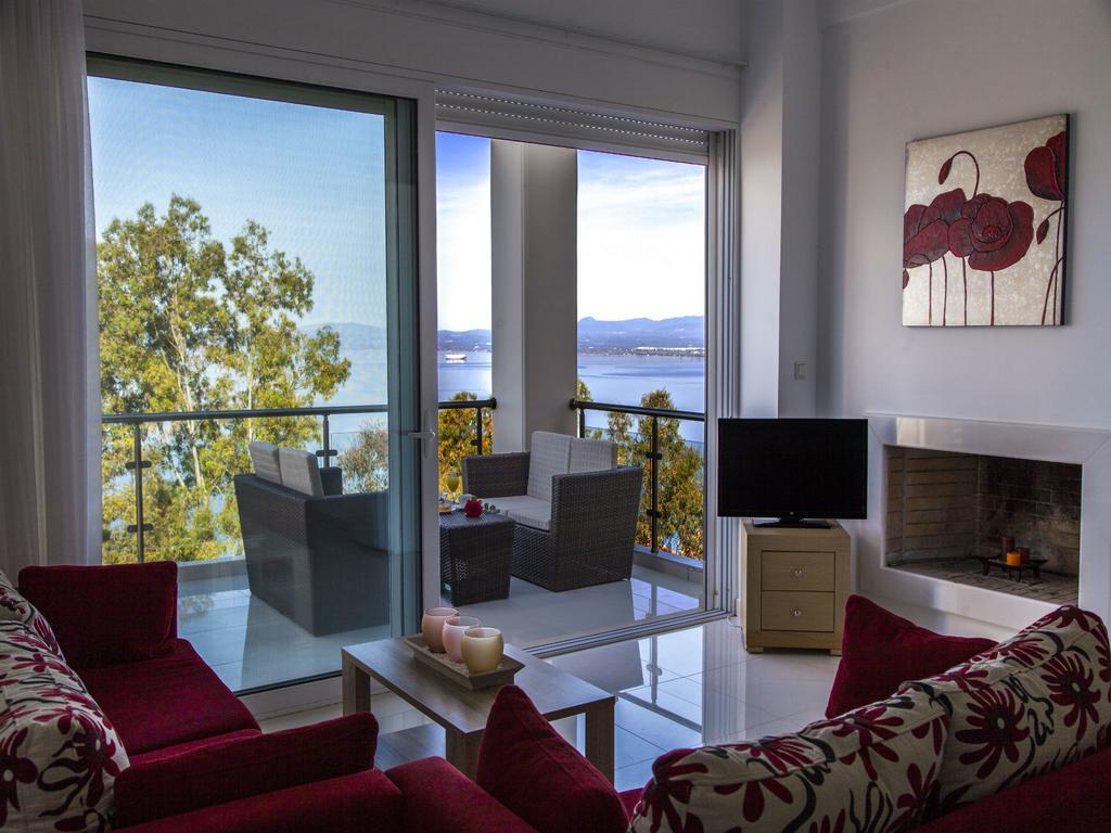 Verga Villas Resort カラマタ エクステリア 写真