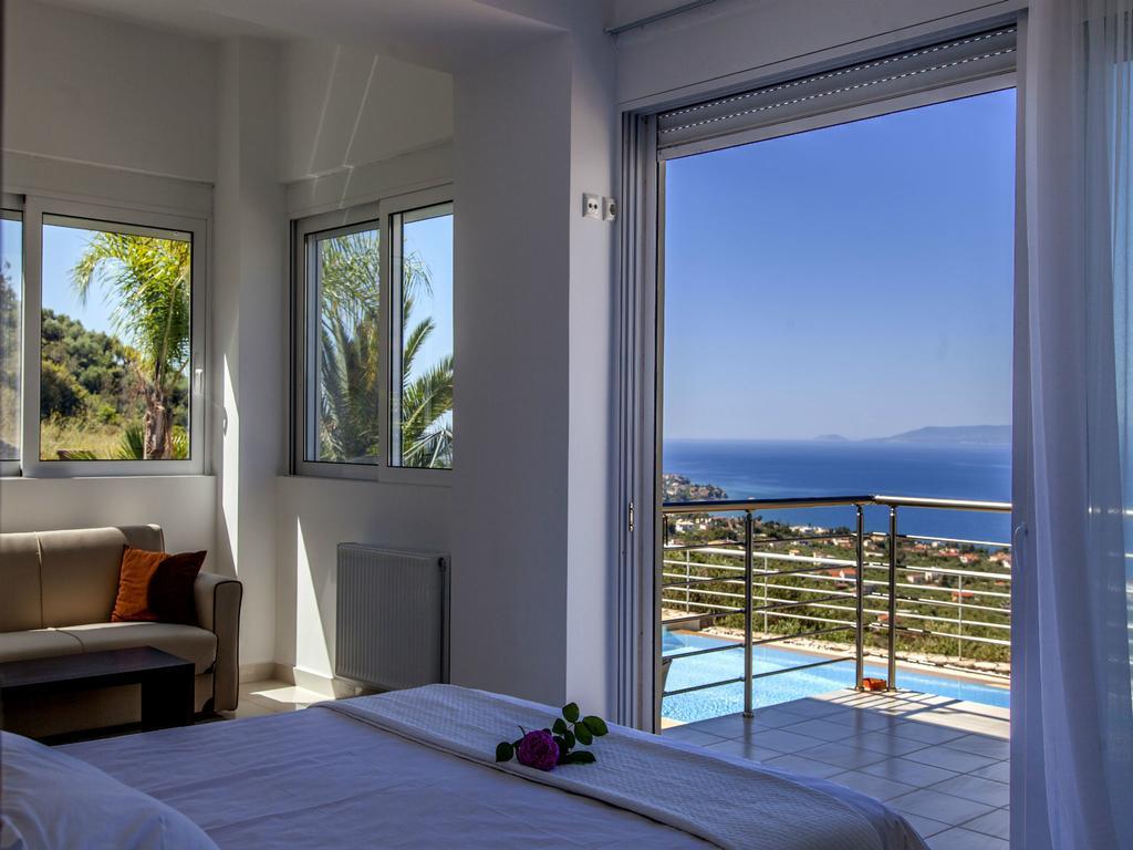 Verga Villas Resort カラマタ エクステリア 写真