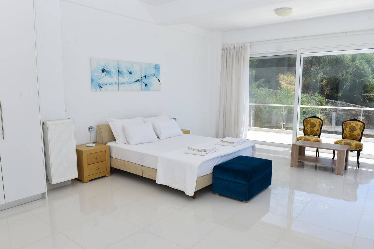 Verga Villas Resort カラマタ エクステリア 写真
