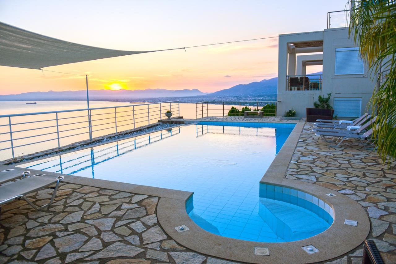Verga Villas Resort カラマタ エクステリア 写真