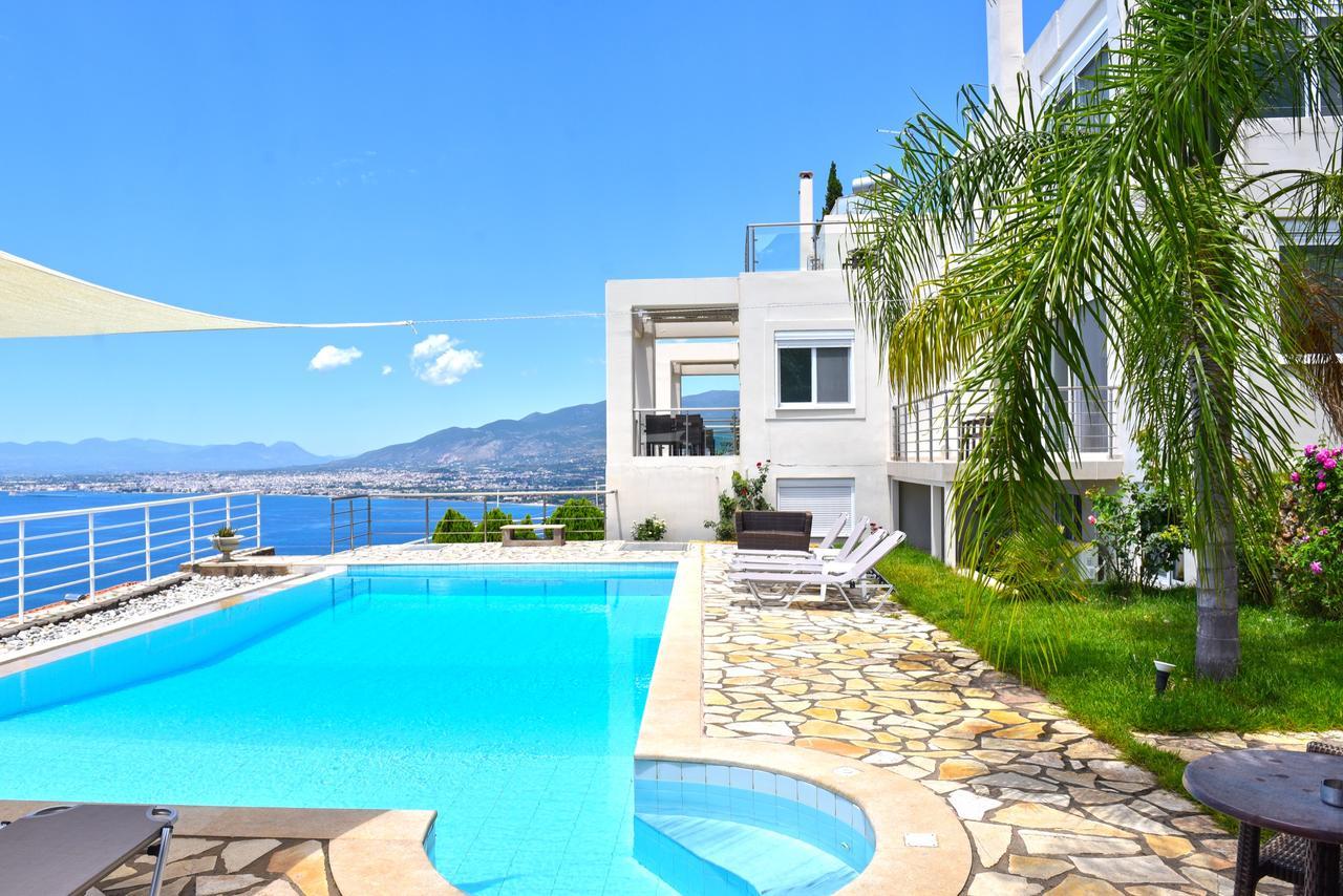 Verga Villas Resort カラマタ エクステリア 写真